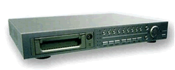  AVC-776